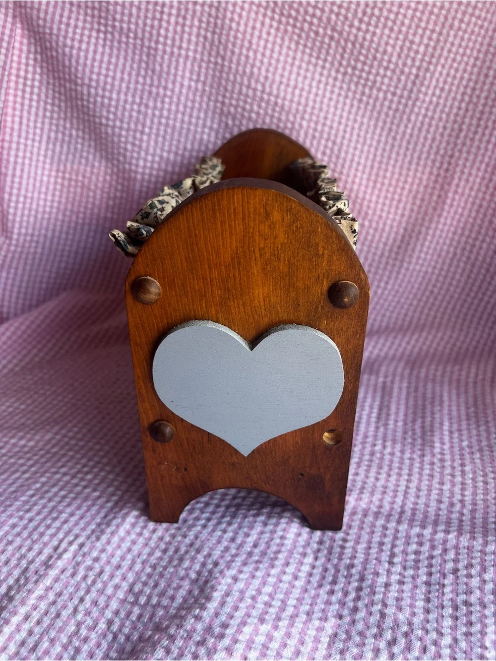 N/A elegant wooden